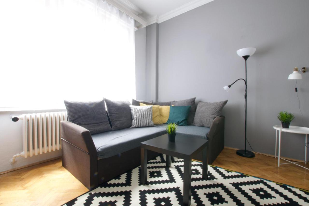 Standard Apartment By Hi5 - Asboth 15 Budapest Exteriör bild