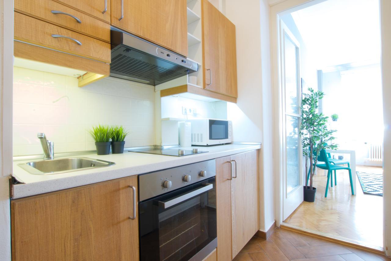 Standard Apartment By Hi5 - Asboth 15 Budapest Exteriör bild