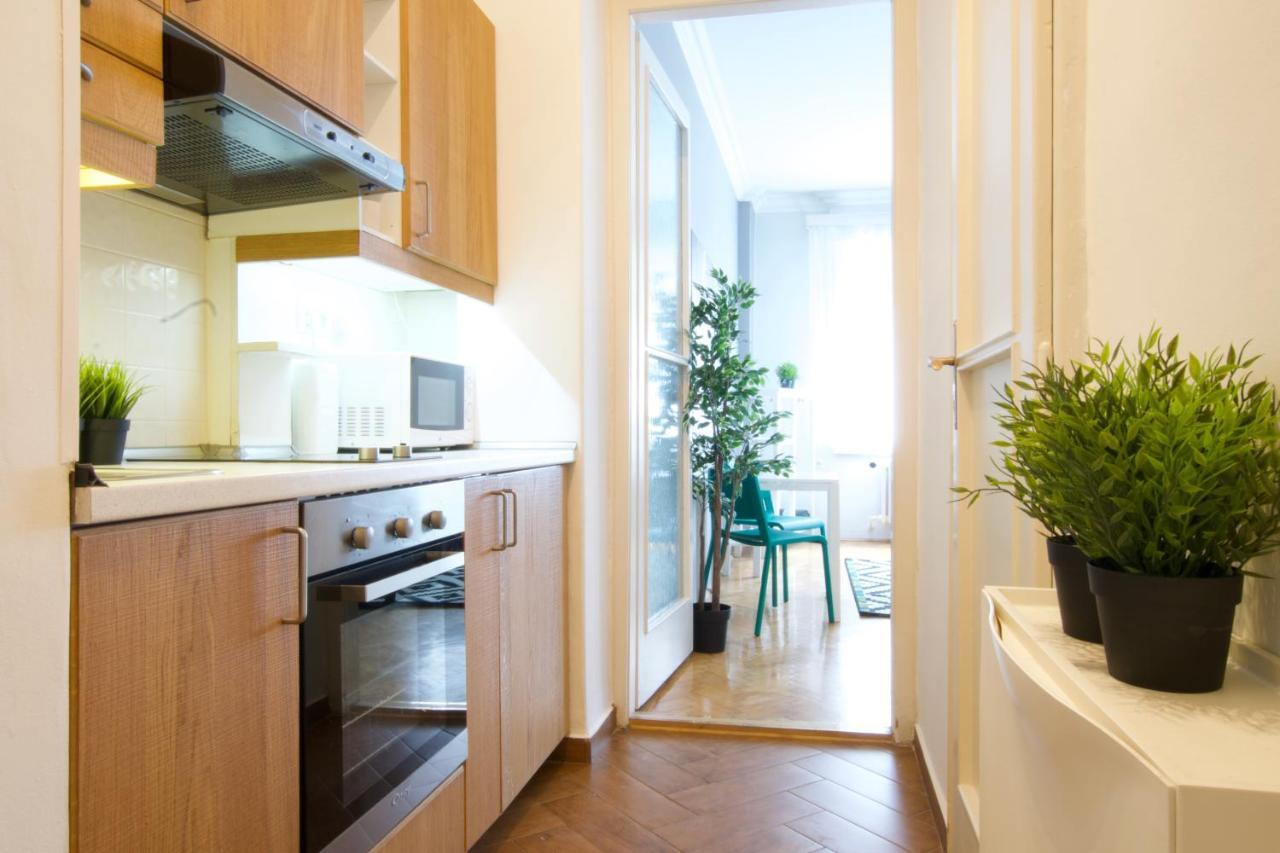 Standard Apartment By Hi5 - Asboth 15 Budapest Exteriör bild